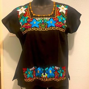 Black floral embroidery top